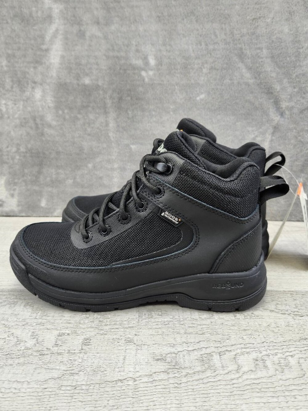 Bogs Shale Mid Glacial Grip Waterproof Boot Black Women Size 6 (EU37) NWOB 72772